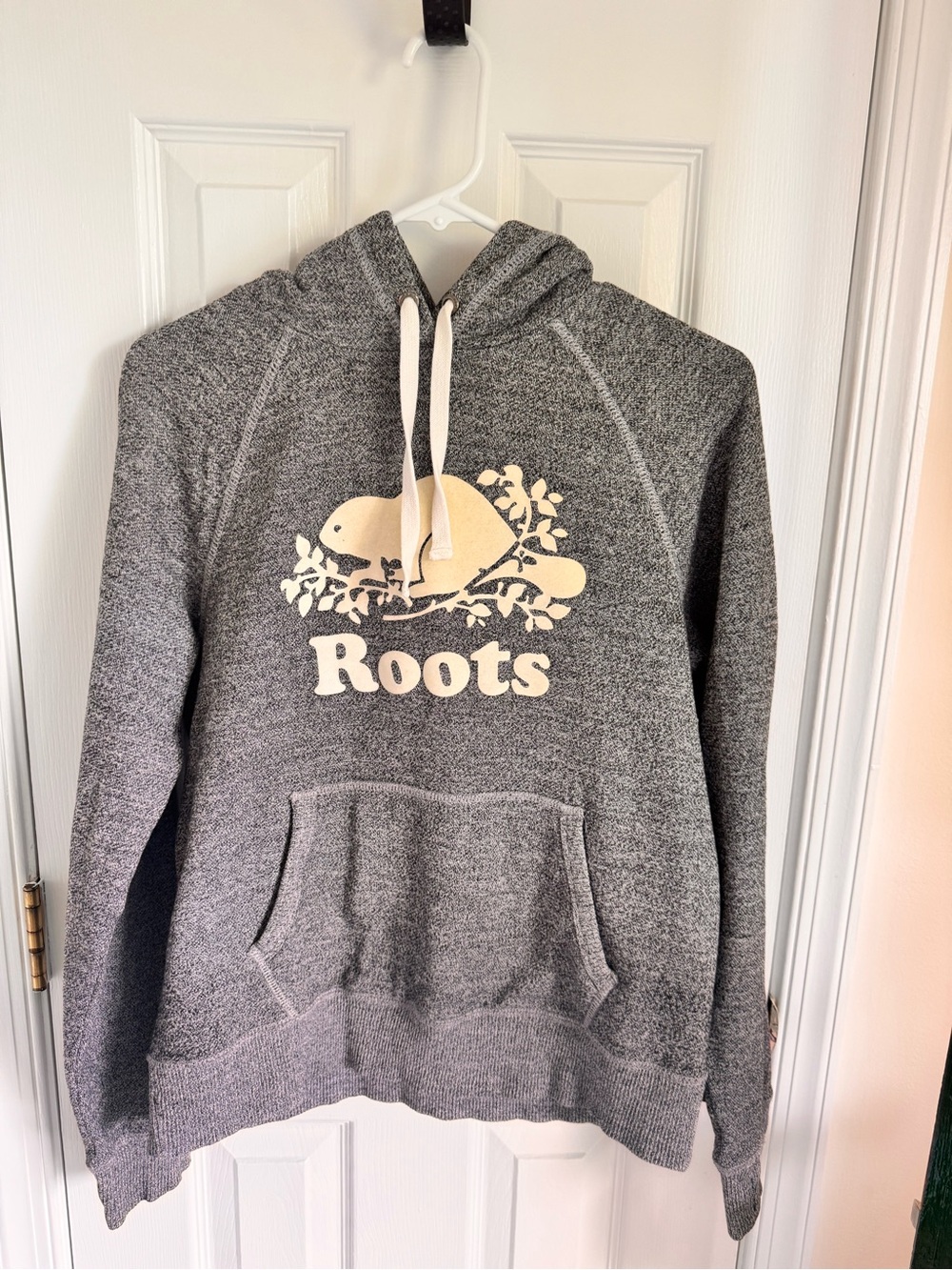 Roots Canada Hoodie Womens Medium Salt & Pepper Gray Beaver Logo Sweatshirt